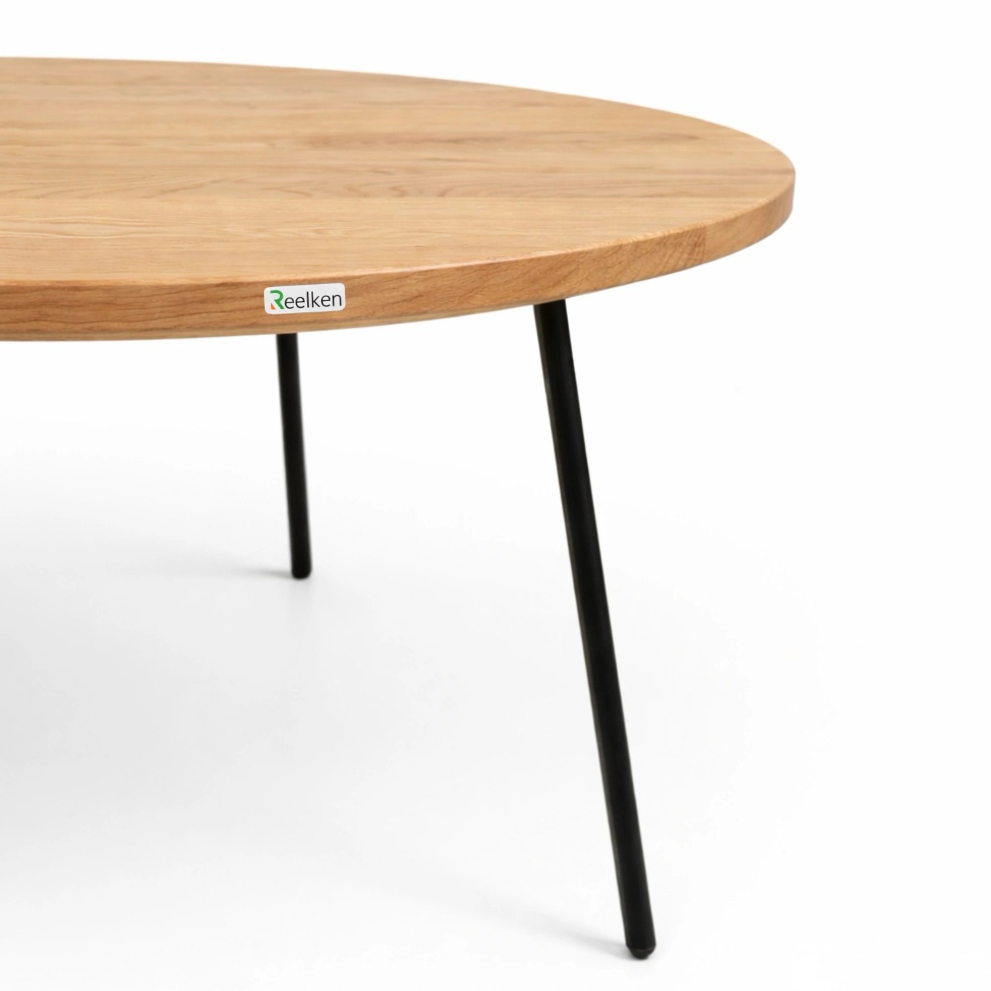Masuta rotunda de cafea din stejar masiv diametru 90 cm – eleganta, spatioasa, gata de montaj