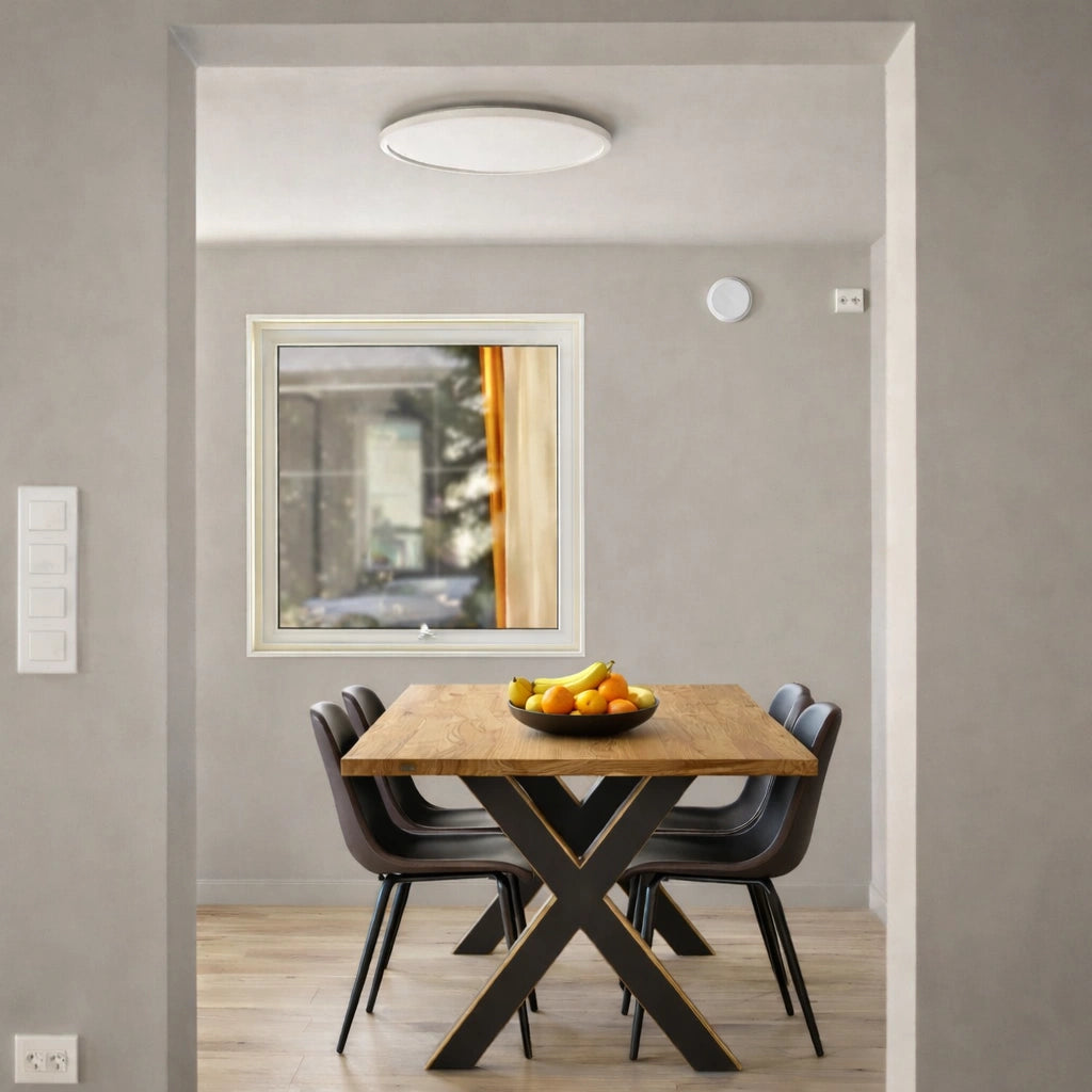 Masa din stejar model clasic - 4 persoane -140x80x4cm