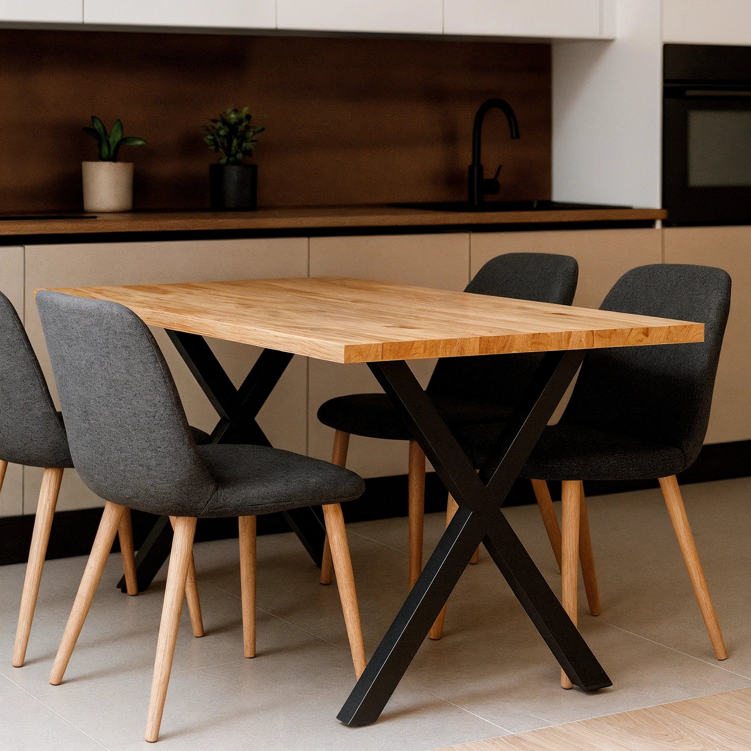 Stół drewniany z litego dębu 140×80 cm – Klasyczny stół do jadalni dla 4 osób | Reelken