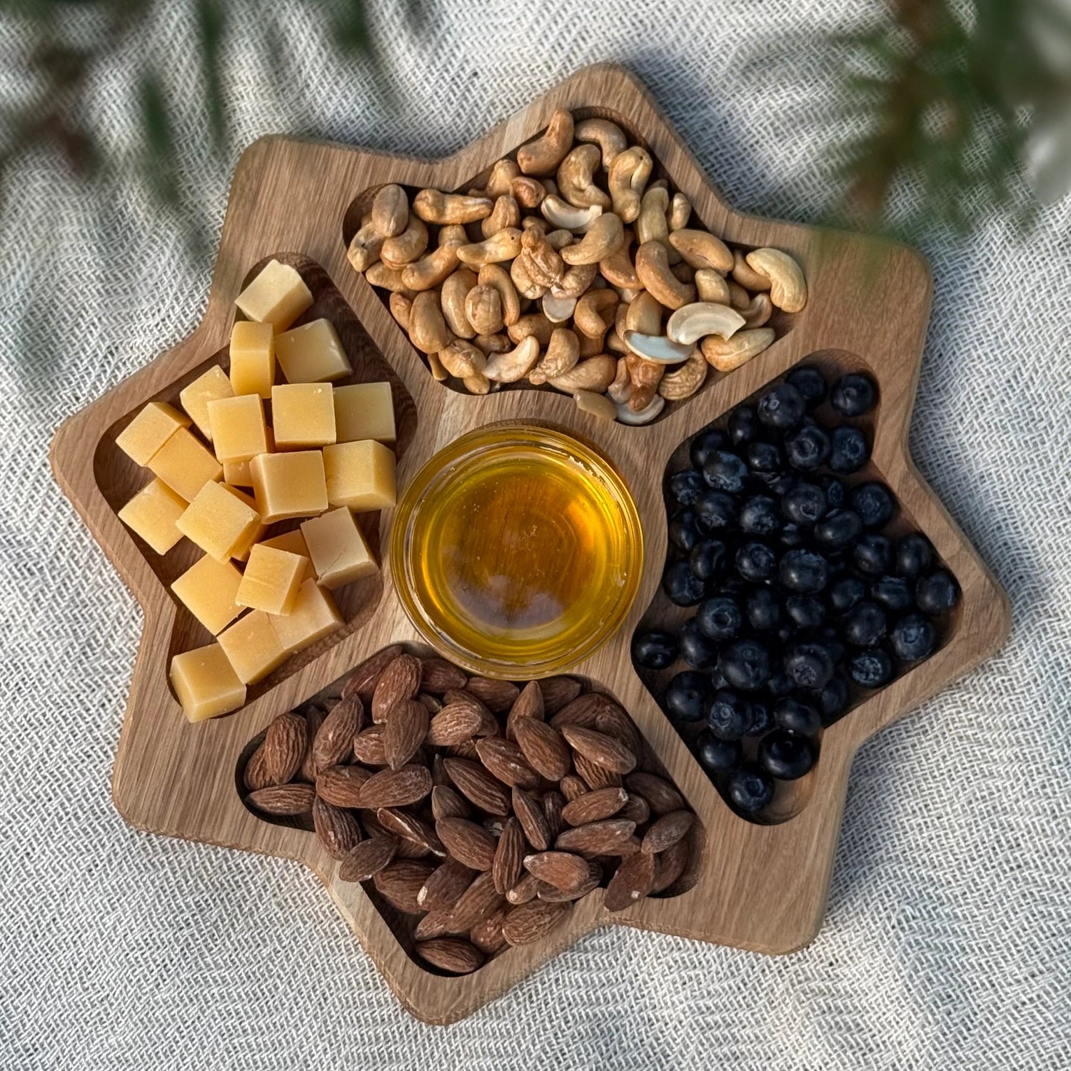 Platou servire aperitive in forma de stea – 30x30 cm