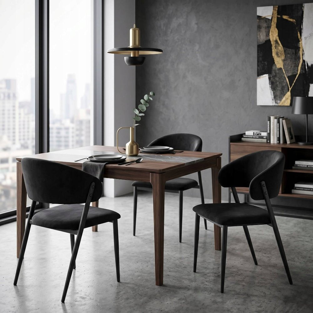 Scaun tapitat, velvet negru, spatar rotunjit tip cuva, picioare metalice negre mate, pentru living si dining 49x56x78 cm - Reelken