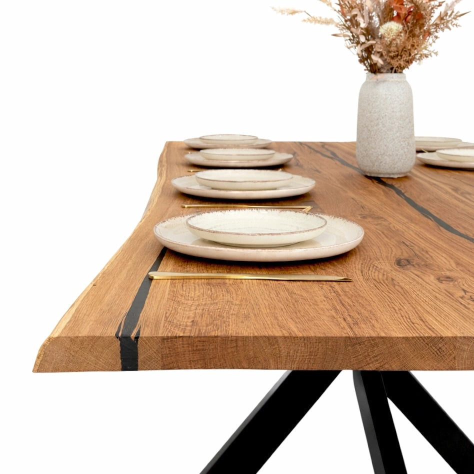 Masa din stejar cu rasina – model rustic pentru 4 persoane – 140x80x4 cm
