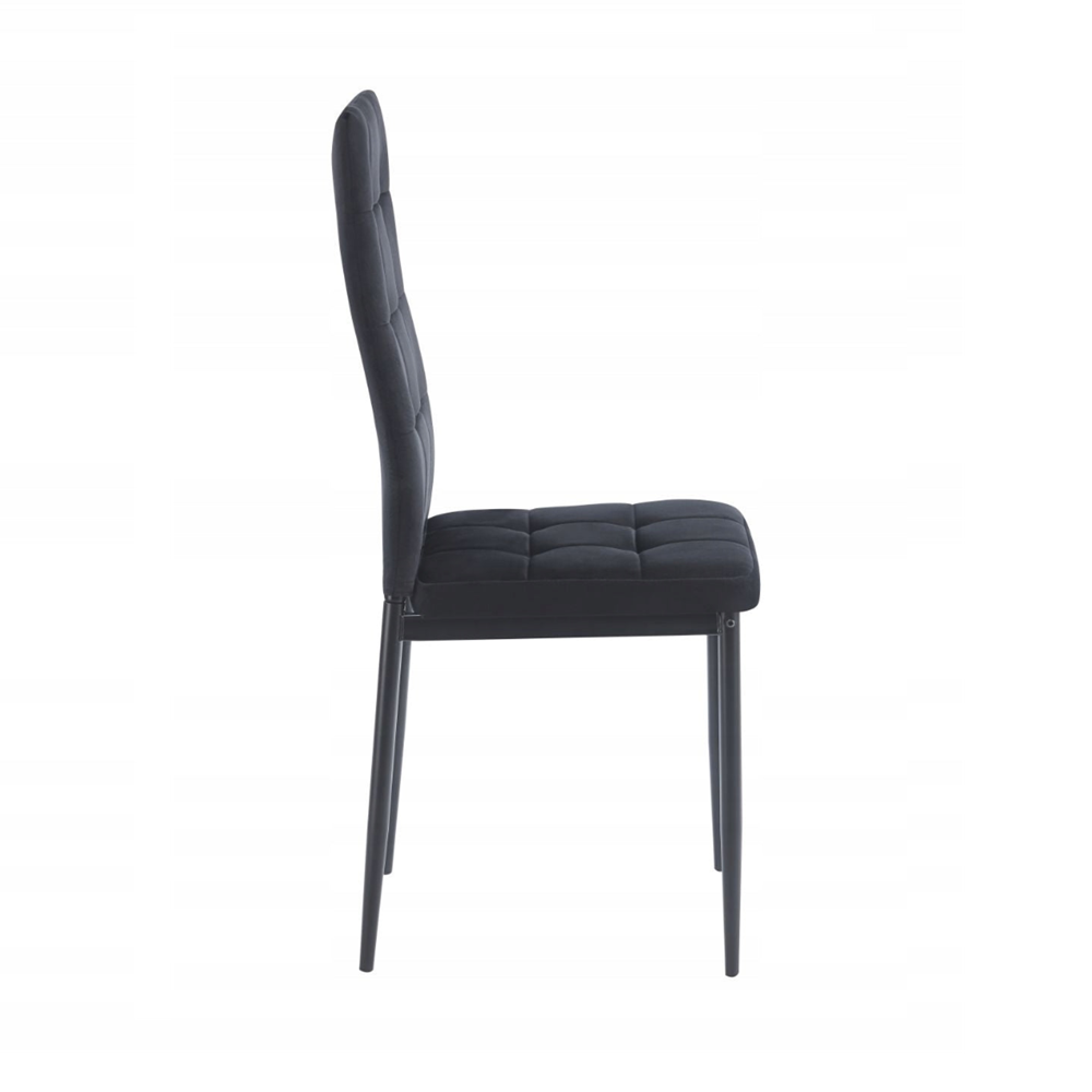 Scaun tapitat din catifea neagra, design modern, spatar matlasat, picioare metalice negre, pentru living, dining sau birou